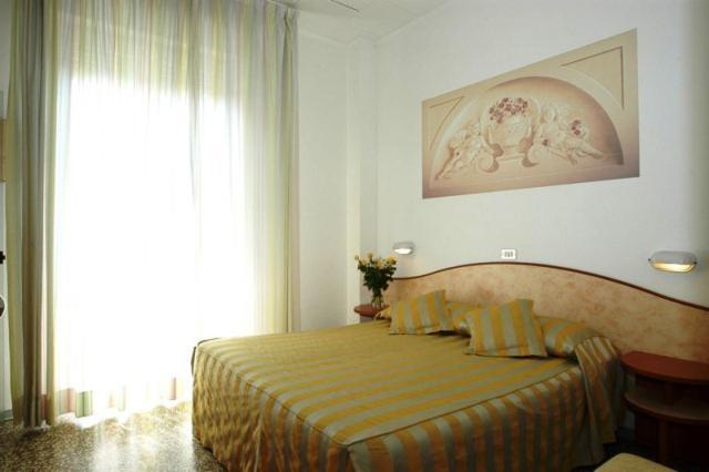 Hotel Derby Bellaria-Igea Marina Ruang foto